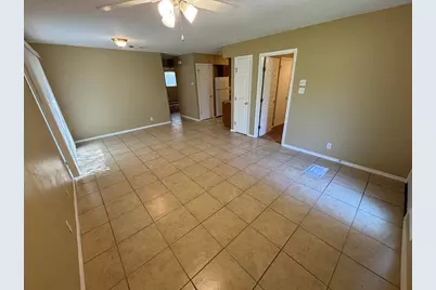 417 Live Oak Street, Kyle, TX 78640 - Photo 4