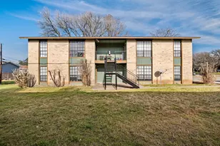 301 Craddock Ave, San Marcos, TX 78666 - Photo 1