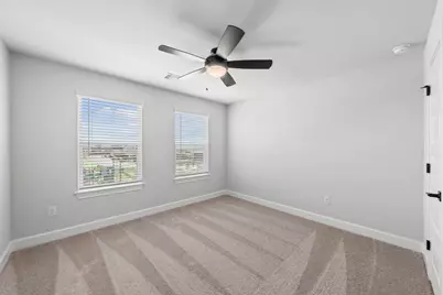 9312 Gladsome Path, Manor, TX 78653 - Photo 12