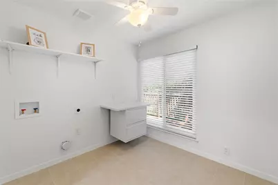 8904 Bridgewood Trail, Austin, TX 78729 - Photo 28
