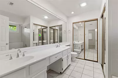 8904 Bridgewood Trail, Austin, TX 78729 - Photo 24