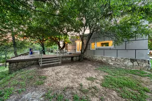 7689 Delwau Ln, Austin, TX 78725 - Photo 12