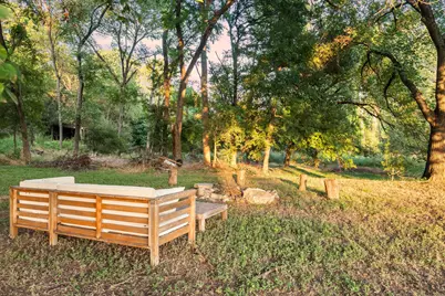 7689 Delwau Lane, Austin, TX 78725 - Photo 40