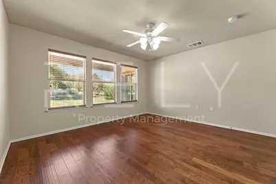 102 Huntsville Cove, Georgetown, TX 78633 - Photo 24