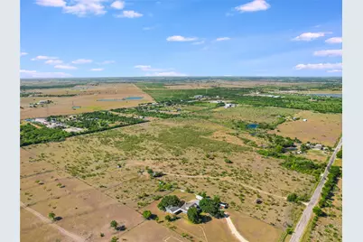 550 Schubert Lane, Kyle, TX 78640 - Photo 1