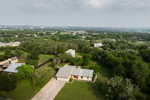 191 Bonnie Dr, Dripping Springs, TX 78620 - Photo 8