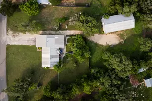 191 Bonnie Dr, Dripping Springs, TX 78620 - Photo 4