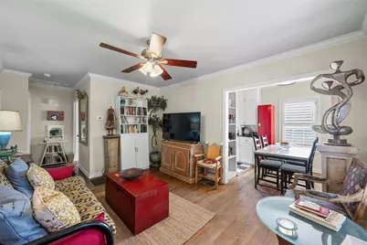 2021 Travis Heights Boulevard #1002, Austin, TX 78704 - Photo 8