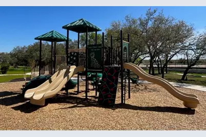 1033 Stonehill Drive, Georgetown, TX 78633 - Photo 6