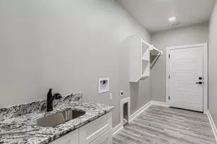 1403 Sunset Dr, Marble Falls, TX 78654 - Photo 26