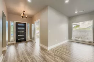 1403 Sunset Dr, Marble Falls, TX 78654 - Photo 4