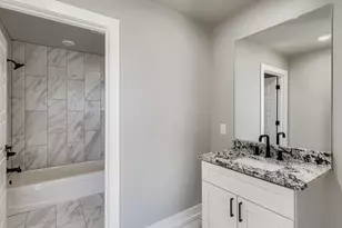 1403 Sunset Dr, Marble Falls, TX 78654 - Photo 24