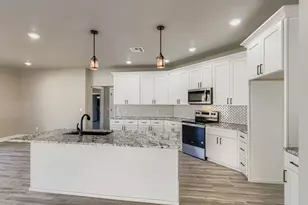 1403 Sunset Dr, Marble Falls, TX 78654 - Photo 12
