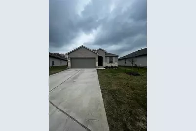 1337 Camden Lane, Lockhart, TX 78644 - Photo 2