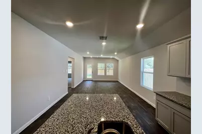 1337 Camden Lane, Lockhart, TX 78644 - Photo 6