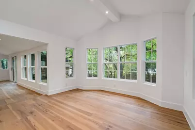 8707 White Cliff Drive, Austin, TX 78759 - Photo 6