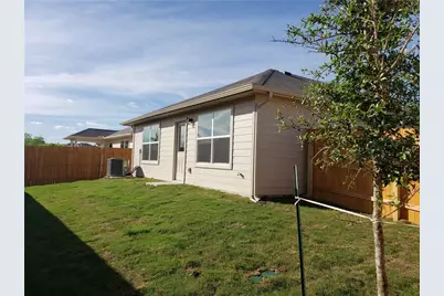 13800 Levy Lane, Pflugerville, TX 78660 - Photo 8