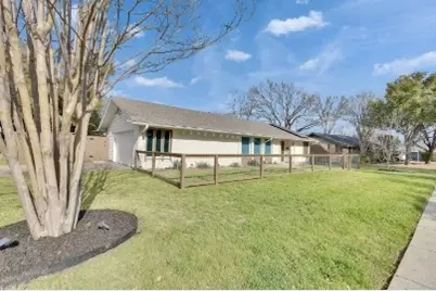 7709 Shoal Creek Boulevard, Austin, TX 78757 - Photo 26
