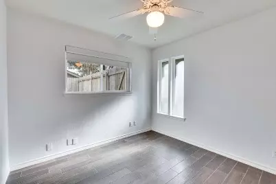 7709 Shoal Creek Boulevard, Austin, TX 78757 - Photo 16