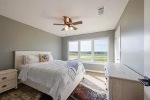 187 N Cedar Creek Dr, Cedar Creek, TX 78612 - Photo 24