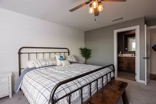187 N Cedar Creek Dr, Cedar Creek, TX 78612 - Photo 22
