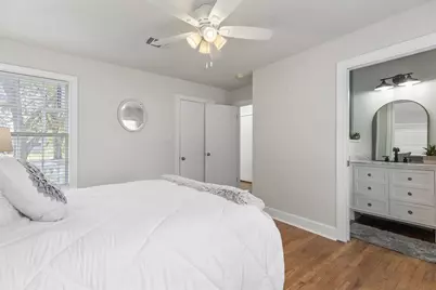 904 Fisher Street, Taylor, TX 76574 - Photo 18