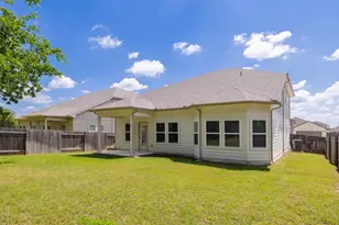 105 Greenspire Downs Dr, Hutto, TX 78634 - Photo 26
