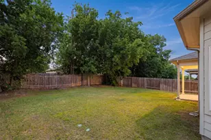 105 Greenspire Downs Dr, Hutto, TX 78634 - Photo 22