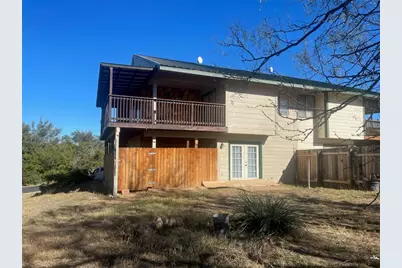 102 A/B Falcon, Horseshoe Bay, TX 78567 - Photo 4