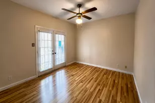 2216 San Gabriel St, Austin, TX 78705 - Photo 6