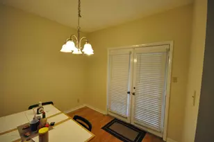 2216 San Gabriel St, Austin, TX 78705 - Photo 10