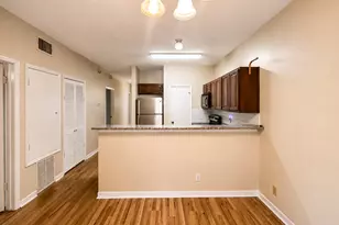 2216 San Gabriel St, Austin, TX 78705 - Photo 4