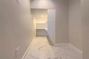 2400 Bruin Dr, Spicewood, TX 78669 - Photo 26