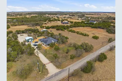 150 County Road 220, Florence, TX 76527 - Photo 8