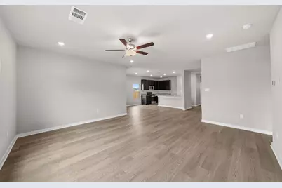 25517 Ashton Look Drive, Elgin, TX 78621 - Photo 16