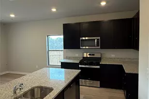 25517 Ashton Look Dr, Elgin, TX 78621 - Photo 4