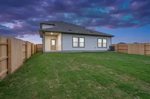 25517 Ashton Look Dr, Elgin, TX 78621 - Photo 26