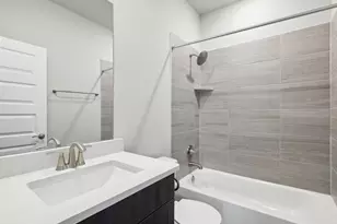 719 Universal Dr, Hutto, TX 78634 - Photo 10
