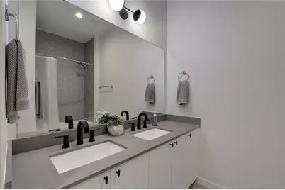 800 Embassy Drive #209, Austin, TX 78702 - Photo 10