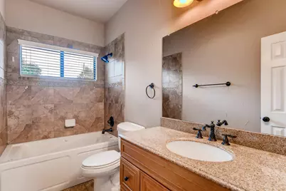 906 Juniper Street, Austin, TX 78702 - Photo 22