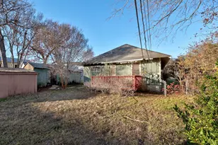 809 E 45th 1/2 St, Austin, TX 78751 - Photo 6