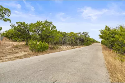 1216 Overland Stage Road, Dripping Springs, TX 78620 - Photo 2