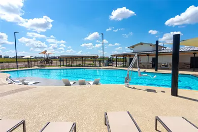 548 Rancho Del Cielo Loop, Jarrell, TX 76537 - Photo 30