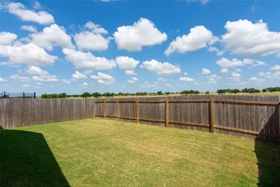 548 Rancho Del Cielo Loop, Jarrell, TX 76537 - Photo 28