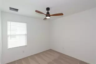 548 Rancho Del Cielo Loop, Jarrell, TX 76537 - Photo 22