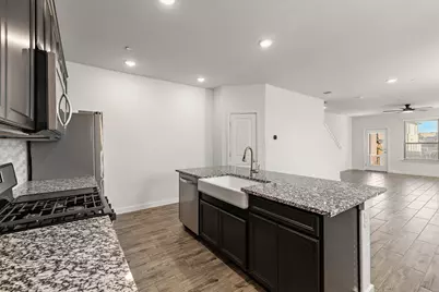 2500 Forest Creek Drive #201, Round Rock, TX 78664 - Photo 10