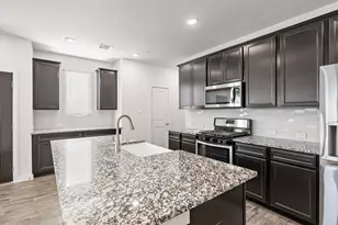 2500 Forest Creek Dr, Round Rock, TX 78664 - Photo 12