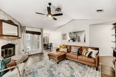 916 Great Britain Boulevard, Austin, TX 78748 - Photo 8