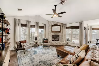 916 Great Britain Boulevard, Austin, TX 78748 - Photo 6