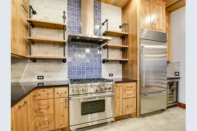 910 Plant Lady Lane, Dripping Springs, TX 78620 - Photo 14